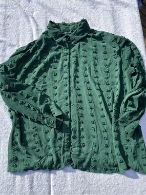 Women’s sheer textured button up - polka dot forest green